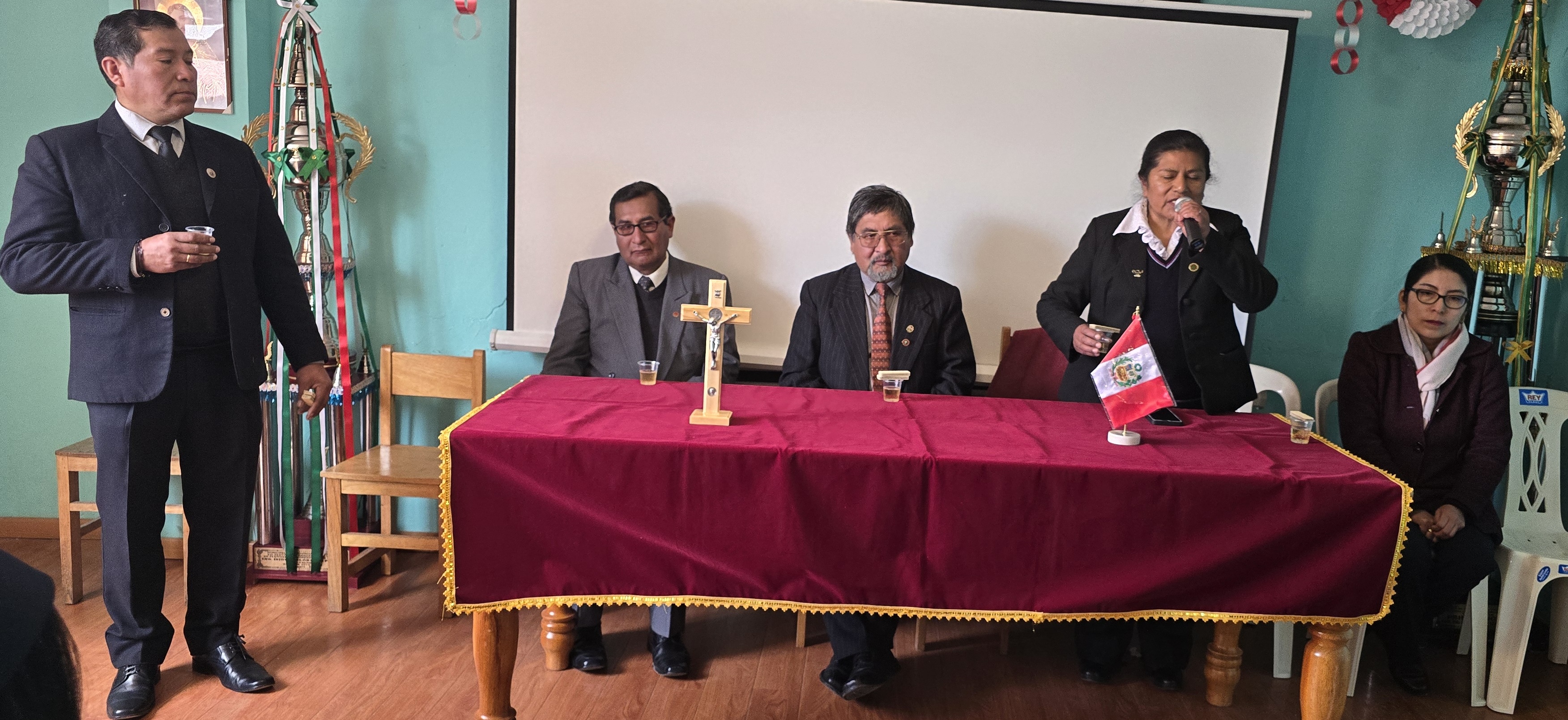 CEREMONIA OFICIAL DE ENTREGA DE TÍTULOS